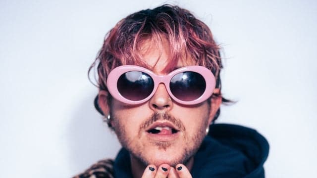 Oscar and the Wolf